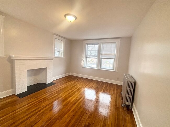 Photo - 2 Webster St Unidad 24