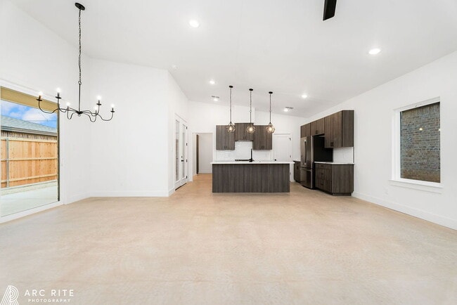Photo - High End Luxury Home!