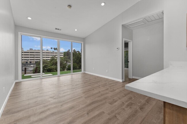 Photo - 5350 W Falls View Dr