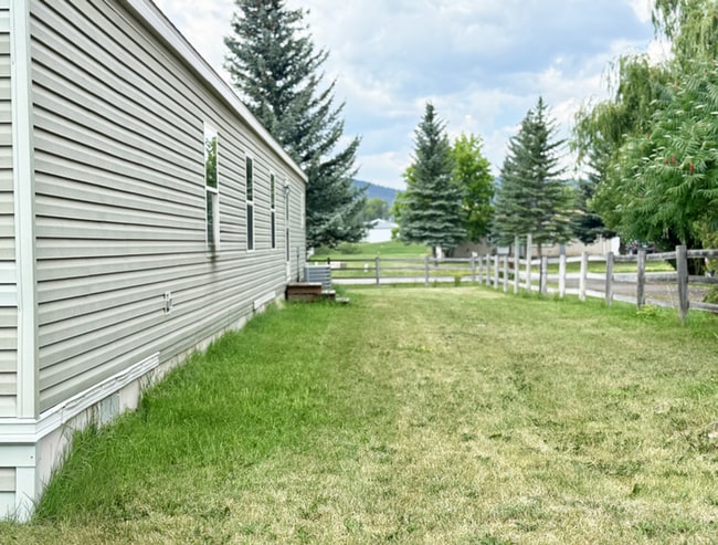 Photo - 3 Bed 2 Bath Mobile Home on Half Acre in South Kalispell