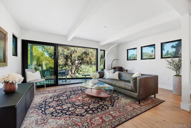 Photo - 163 Norfolk Dr