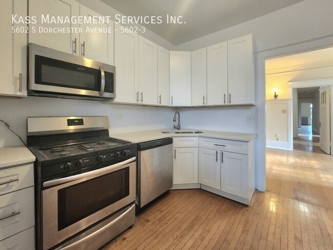 Building Photo - 5602 S Dorchester Ave Unit 5602-3