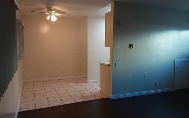 Aztec House Apartments