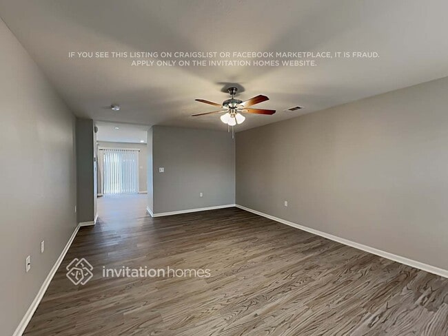 Photo - 341 Hunslet Cir