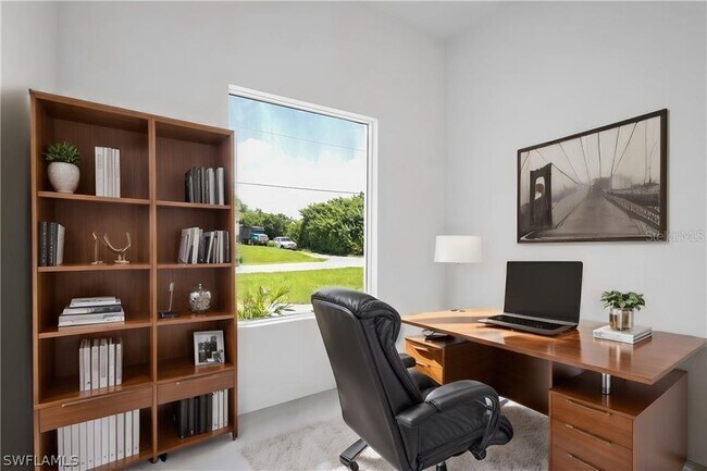 Photo - 2921 7th St SW