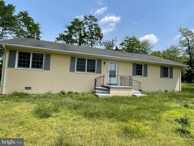 Building Photo - 12191 Port Conway Rd Rental