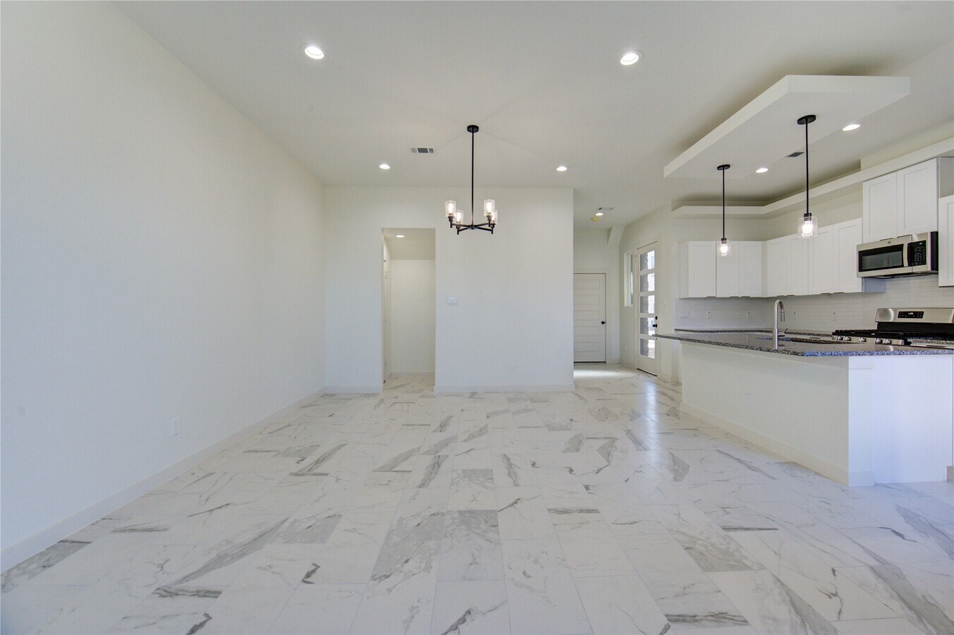 Photo - 2928 El Fenice Ln