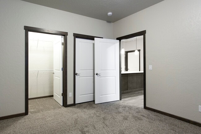 2X2 Primary Bedroom