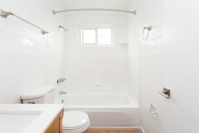 Photo - Metro 348 Apartments