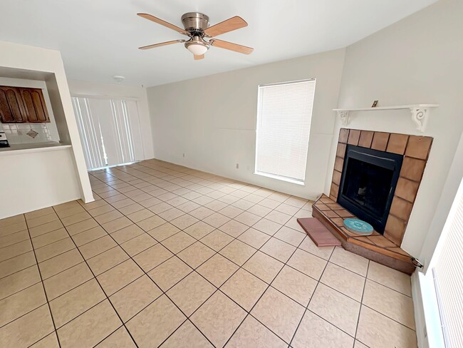 Photo - 4016-4022 North Calle Grande Unidad 4016