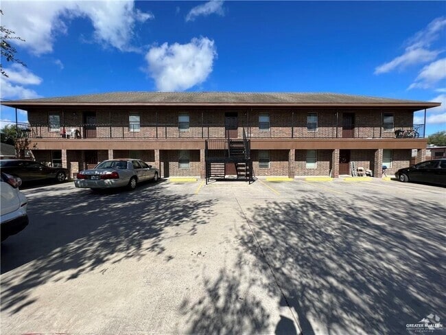 Building Photo - 118 E Brazil Ave Rental