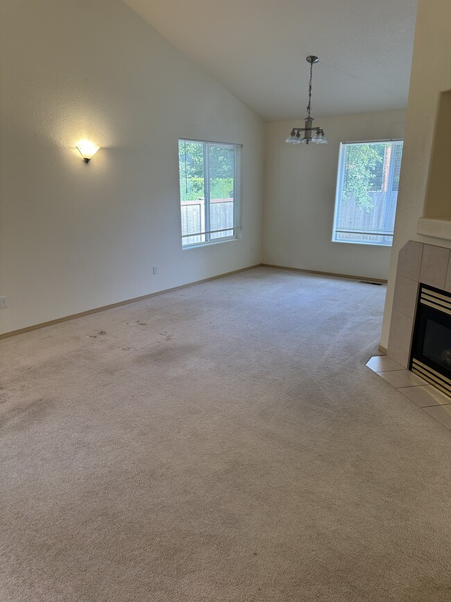 Photo - 4510 Carver St SE