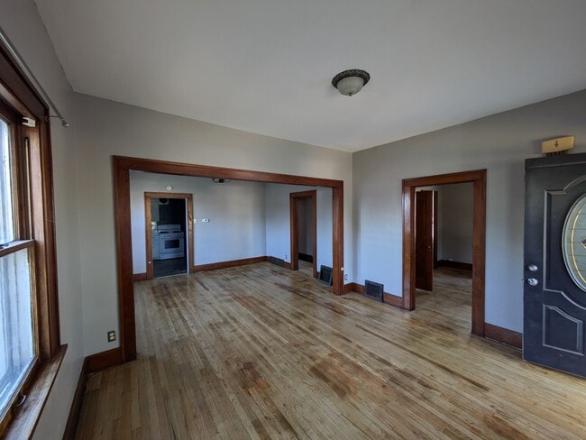 Photo - 1008 S 6th St Unit Main A