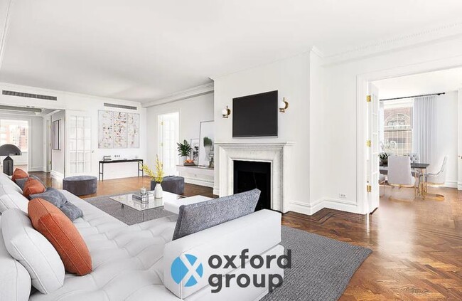 Photo - East 80th Street