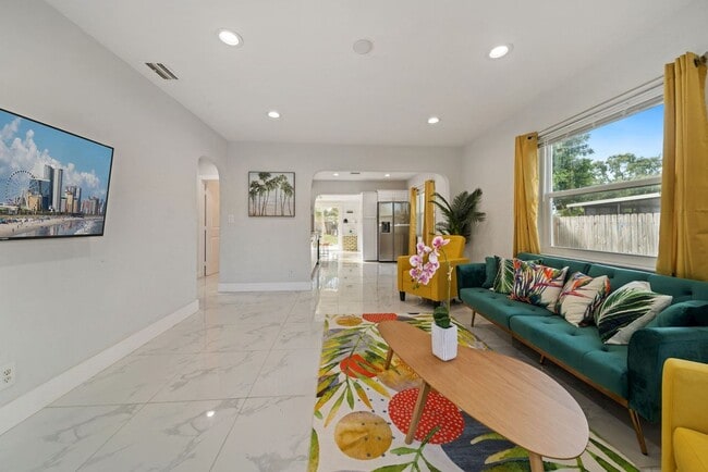 Photo - 2714 Fillmore St