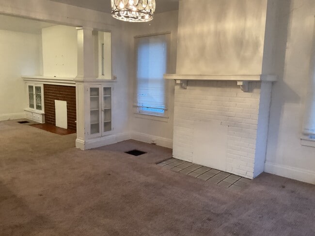 Photo - 9922 Frankstown Rd