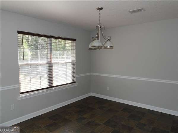 Photo - 213 Augusta Way