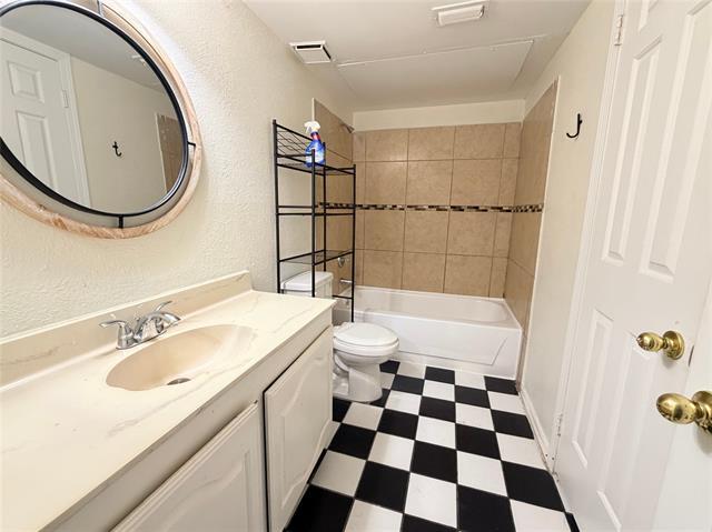 Photo - 3011 Harbinger Ln