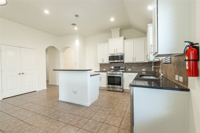 Photo - 23611 Starbridge Lake Ln