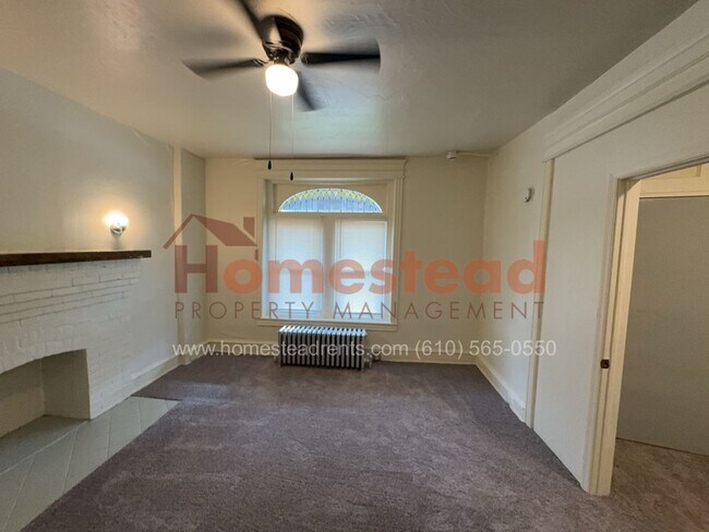 Photo - 509 MacDade Blvd Unidad 1st Floor