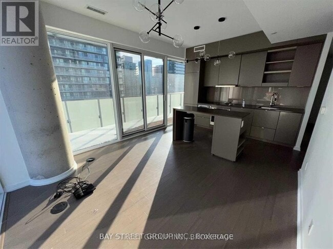 Photo - 101 Peter St Unit 2406