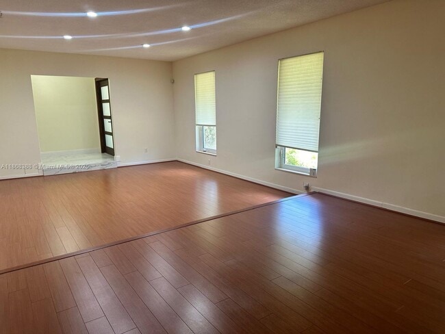 Photo - 9480 SW 99th St