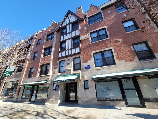 Building Photo - 4828 N Damen Ave Unit J06W