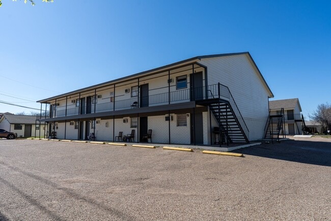 Building Photo - College Park Apartments Unit 6B
