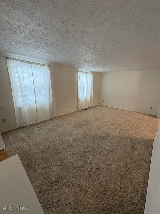 Photo - 6884 Slippery Rock Dr