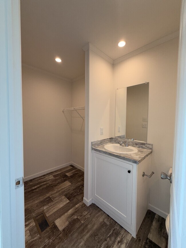 Photo - 251 Old Country Rd