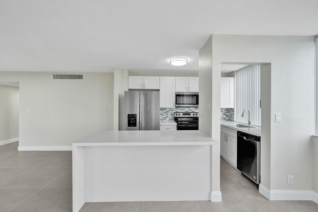 Photo - 4810 Unit Inverrary Condos LLC