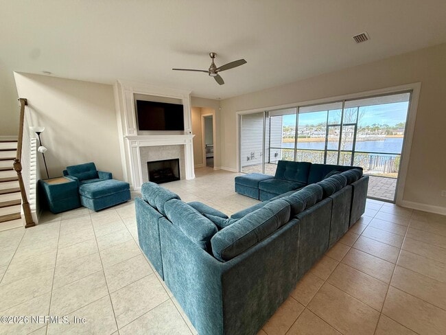 Photo - 194 Snowbell Ct