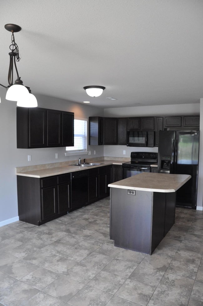 Photo - 5727 Abercorn Dr