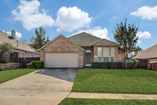 Building Photo - 3408 Hidden Valley Dr