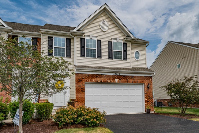 Building Photo - 12919 White Pine Way