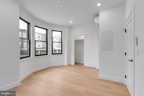 Photo - 178 W Seymour St