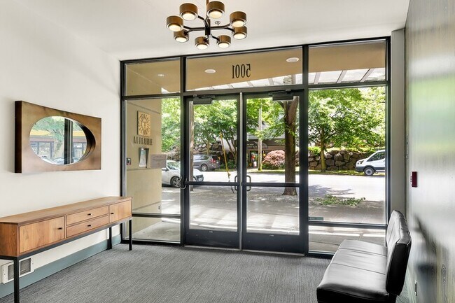 Photo - 5001 California Ave SW Unit Apt #212