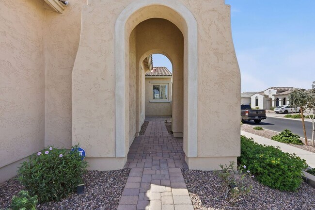 Photo - 10631 E Thatcher Ave