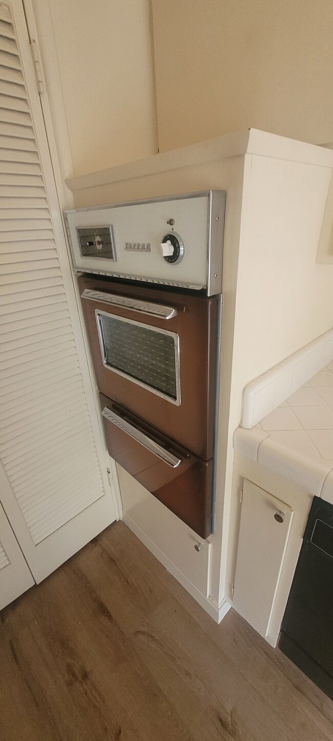 Photo - 8934 Wonderland Ave