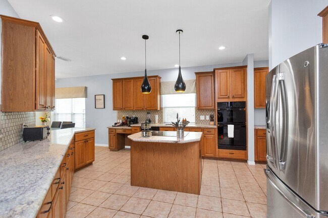 Photo - 19722 Cherry Oaks Ln