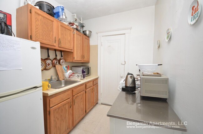 Photo - 99 Brainerd Rd Unit 2