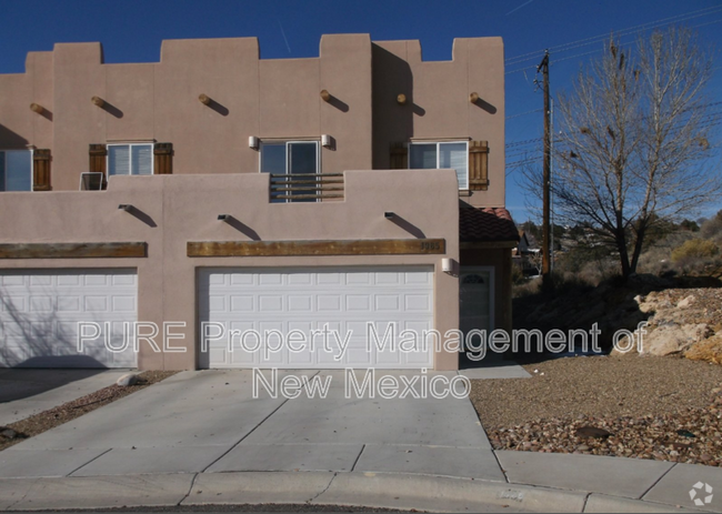 Building Photo - 1965 Hollyhock Cir Rental