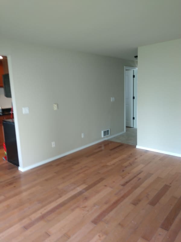 Photo - 834 4th Ave N