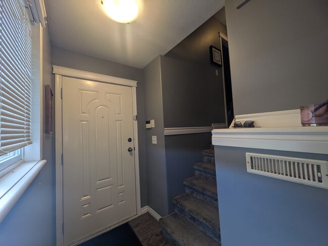 Photo - 8881 Walters St