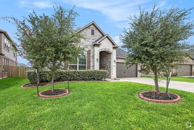 Building Photo - 18911 Cypress Bay Dr Rental
