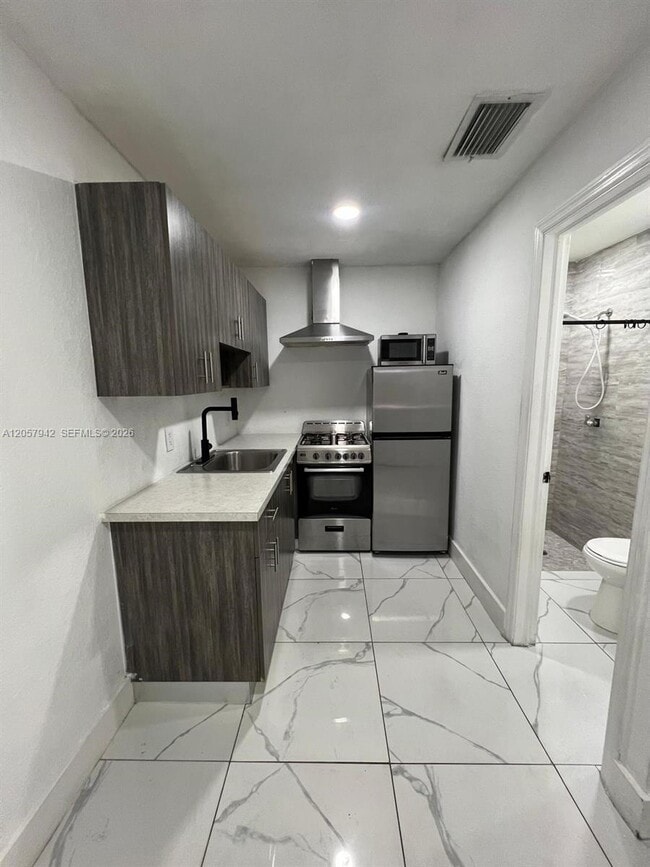 Photo - 15010 NE 7th Ave