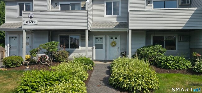 Building Photo - 187 Lovers Ln Unit 63