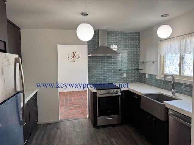 Photo - Welcome to Your New Home in NE Heights – Spacious, Stylish, and Full of Charm!