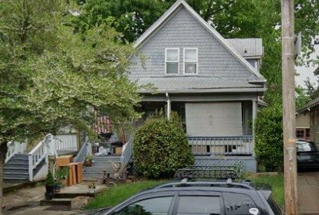 Building Photo - 547 NE Knott St Rental
