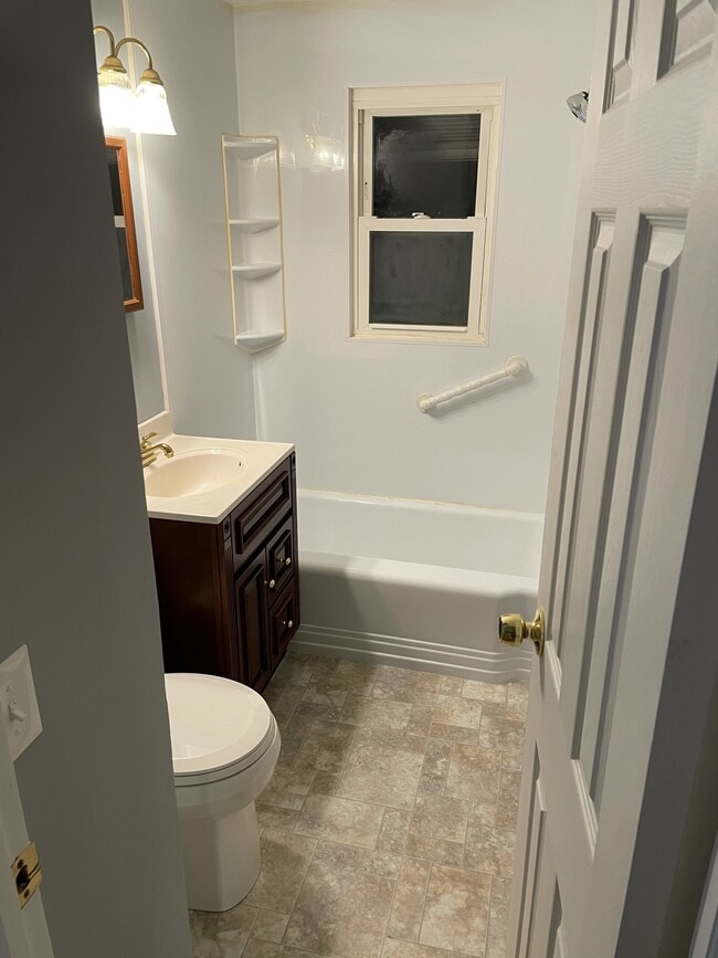 Photo - 85 N Branch Pky